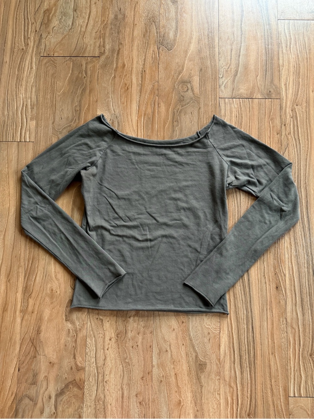 Brandy Melville Bonnie top